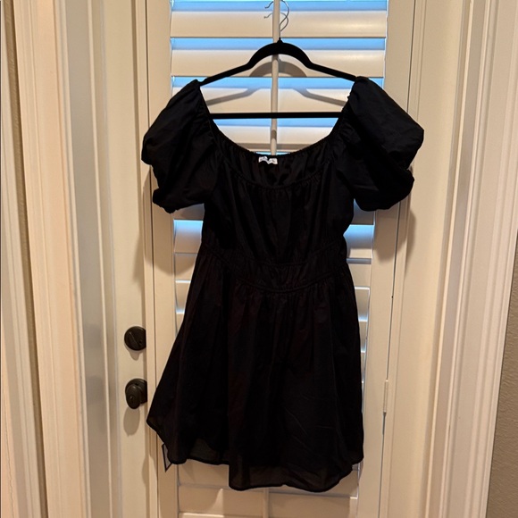 Hollister Dresses & Skirts - NWT Hollister Black Dress with Shorts - XL